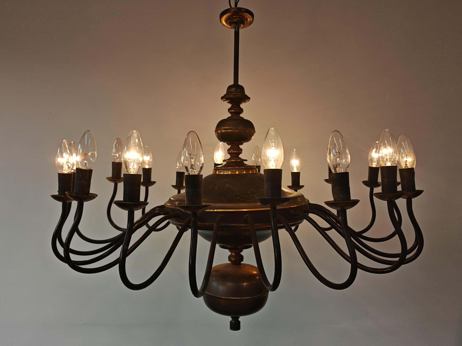 Monumental Dutch (Holandaise) Chandelier, 20 Lights, Copper, Germany 1950s photo 6778.0