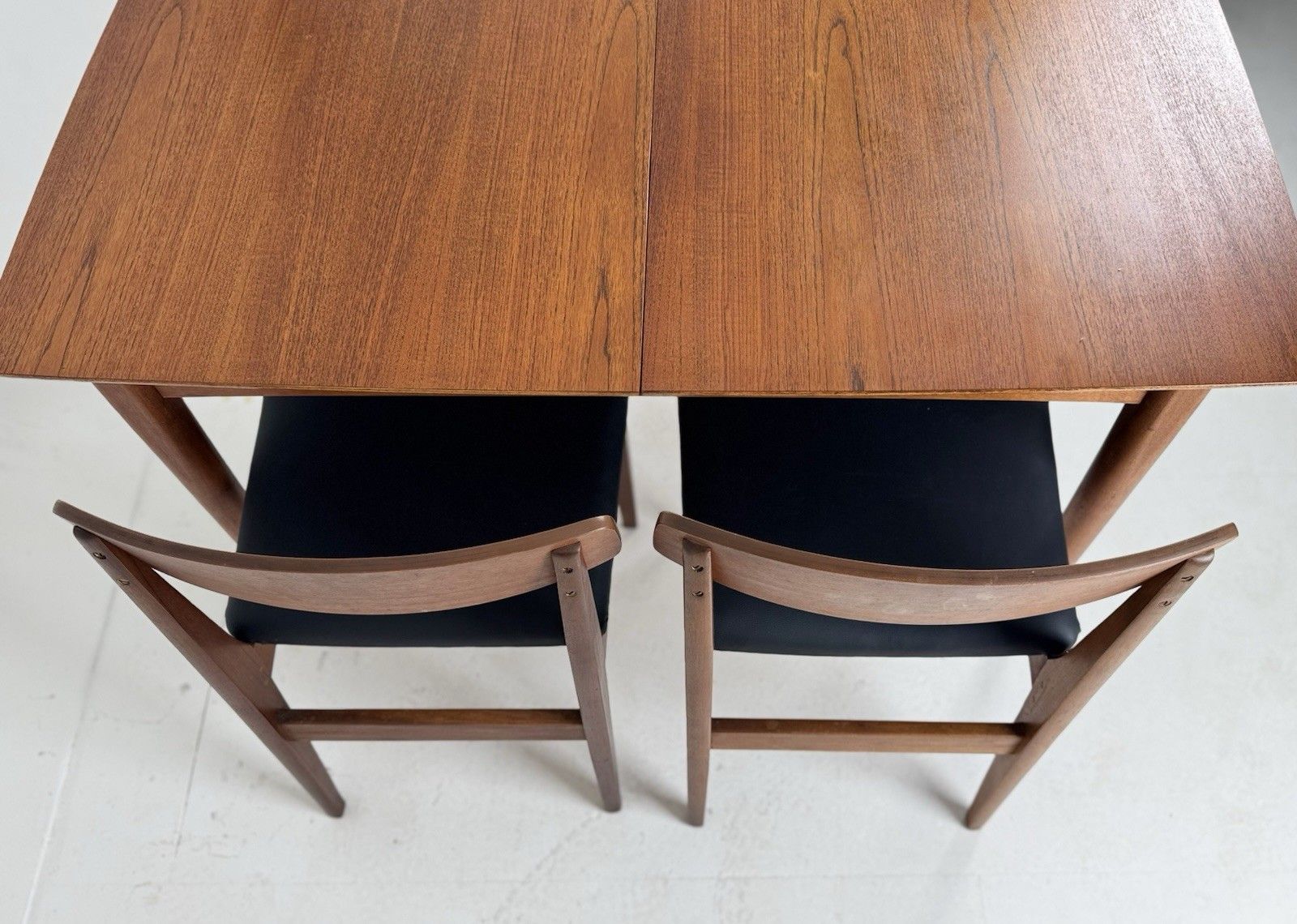 Mid Century  Rectangle Extending Jentique Dining Table 4 Matched Chairs Teak Mcm photo vinterior