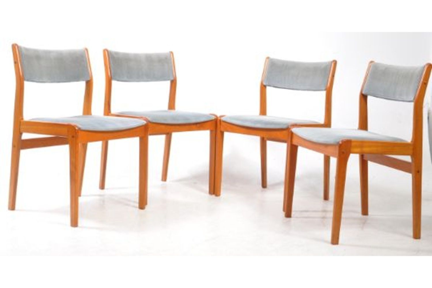 photo buy Mid Century Farstrup Danish Dining Table And 4 Chairs