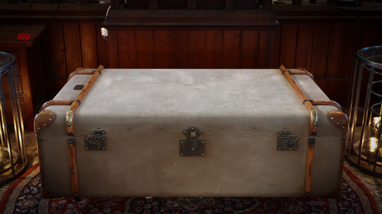 Stunning Timothy Oulton Globetrekker Large Canvas Leather Coffee Table Khaki 🚚 photo for sale