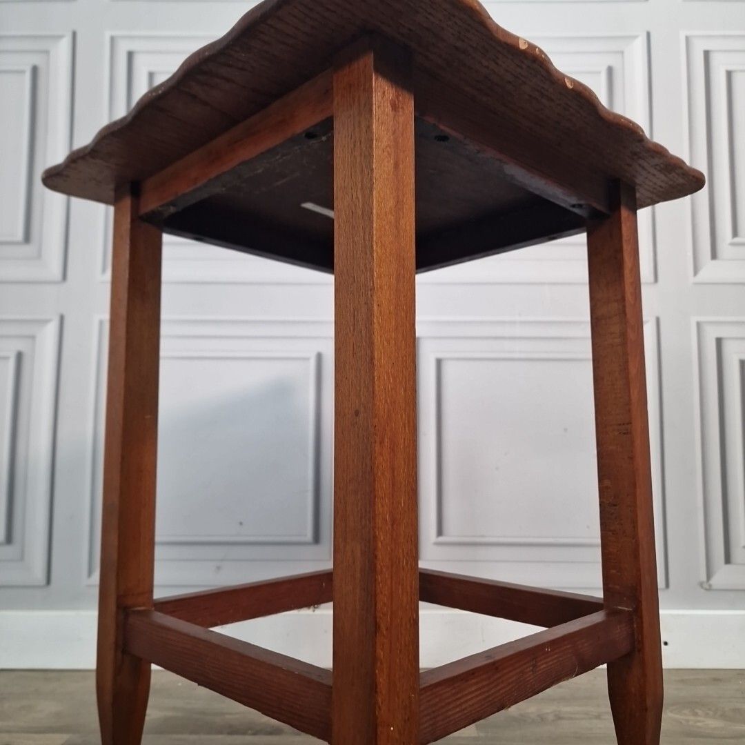 Antique Hall Side Table Solid Oak Occasional Shaped Top Scalloped Edge Wooden photo vinterior