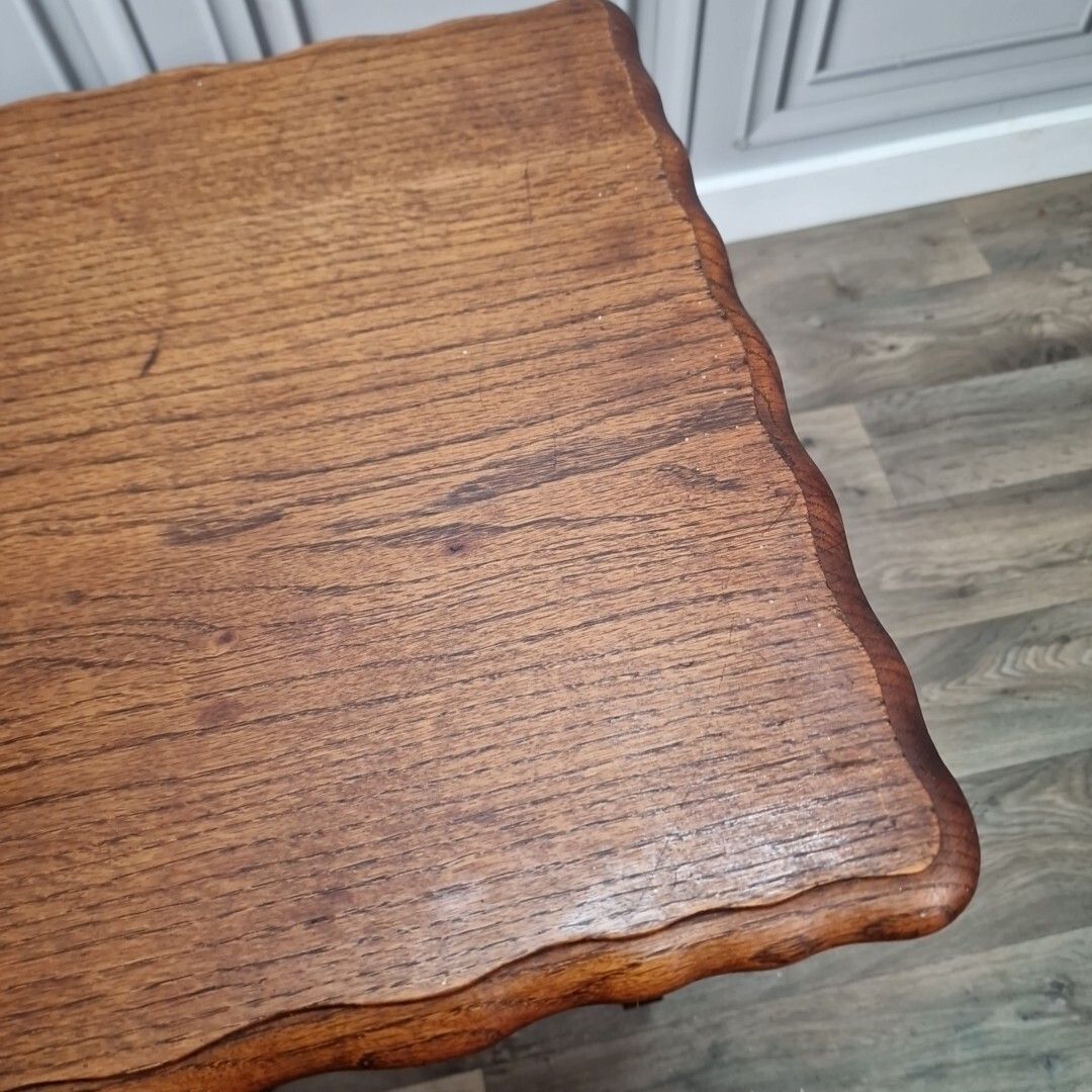 photo vinterior Antique Hall Side Table Solid Oak Occasional Shaped Top Scalloped Edge Wooden