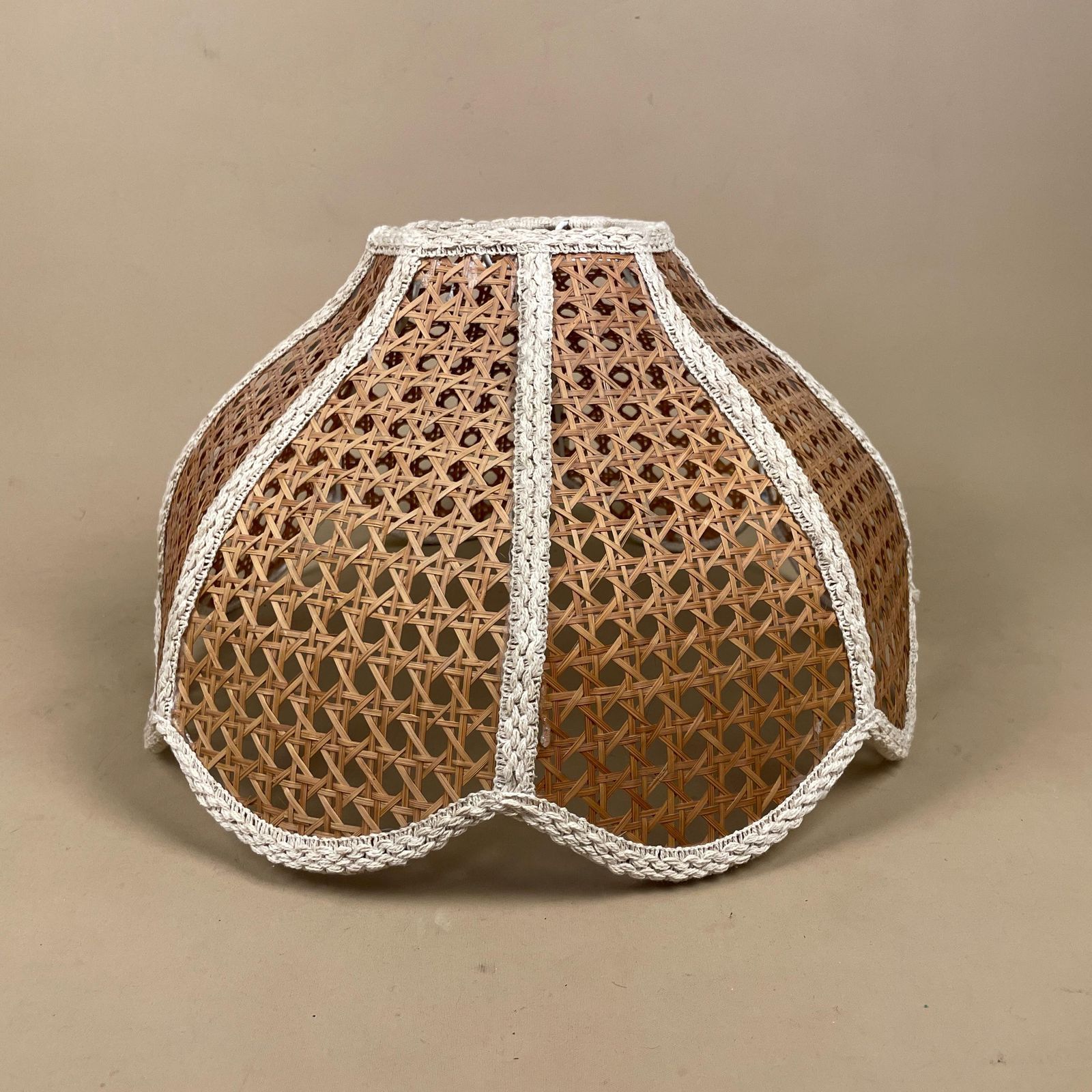 Vintage Rattan Wicker Wood Light Shade Ceiling Lightshade Pendant Scallop Petal Shape Retro Lampshade Antique Lamp Brown Cream photo for sale