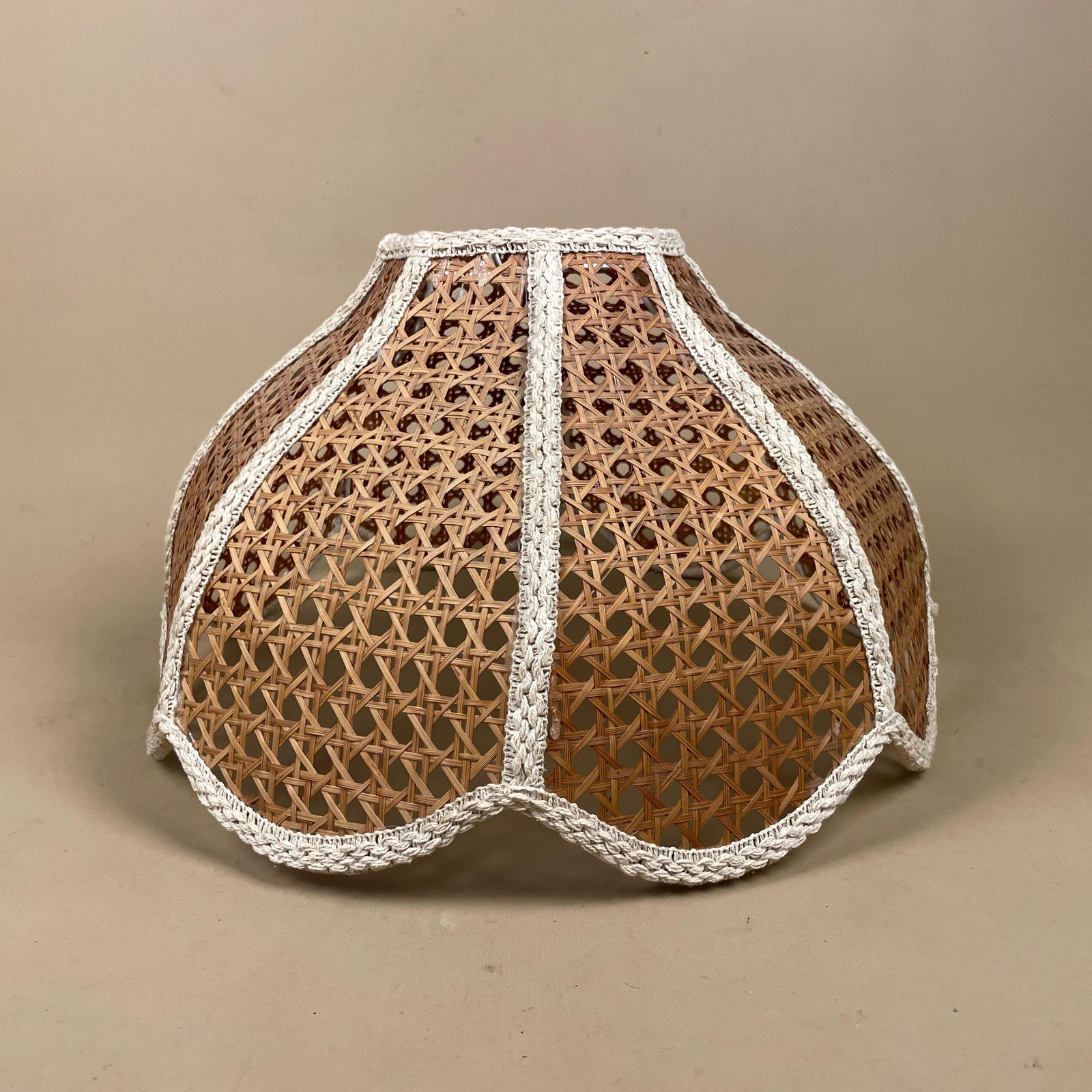 Vintage Rattan Wicker Wood Light Shade Ceiling Lightshade Pendant Scallop Petal Shape Retro Lampshade Antique Lamp Brown Cream photo 69.0