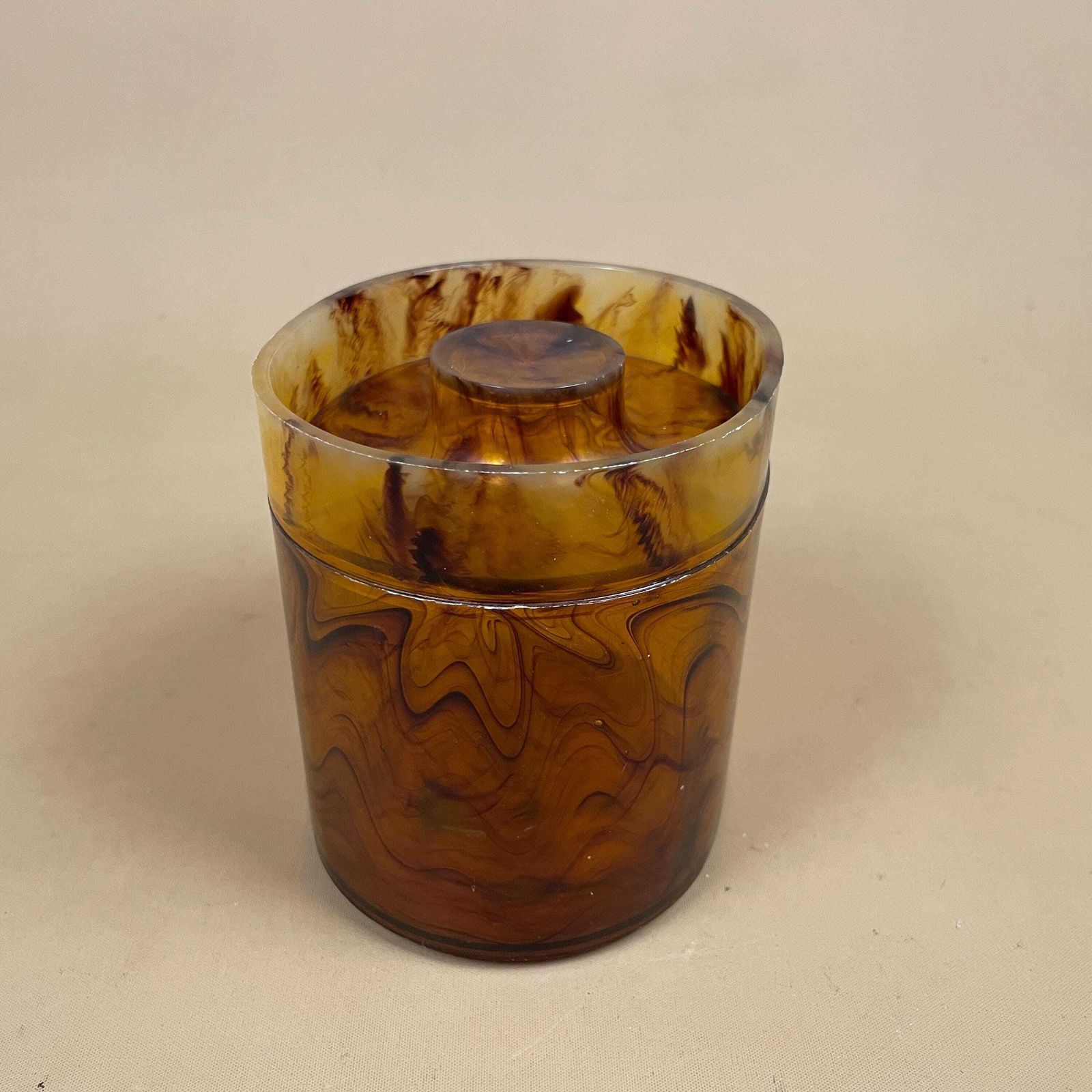 Vintage Tortoiseshell Plastic Lidded Oval Pot Vanity Box Dressing Table Jar Mid Century Retro Trinket Storage Decorative Container With Lid photo Home Decor