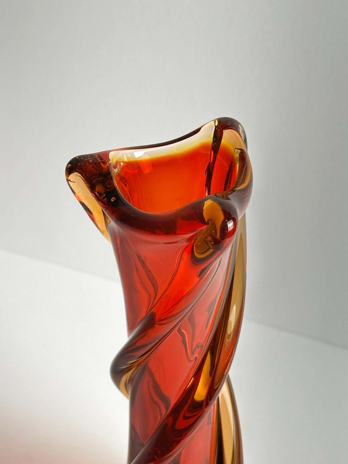 Mid Century Murano Vase Attributed To Galliano Ferro, Swung Glass, Red & Amber photo Home Decor