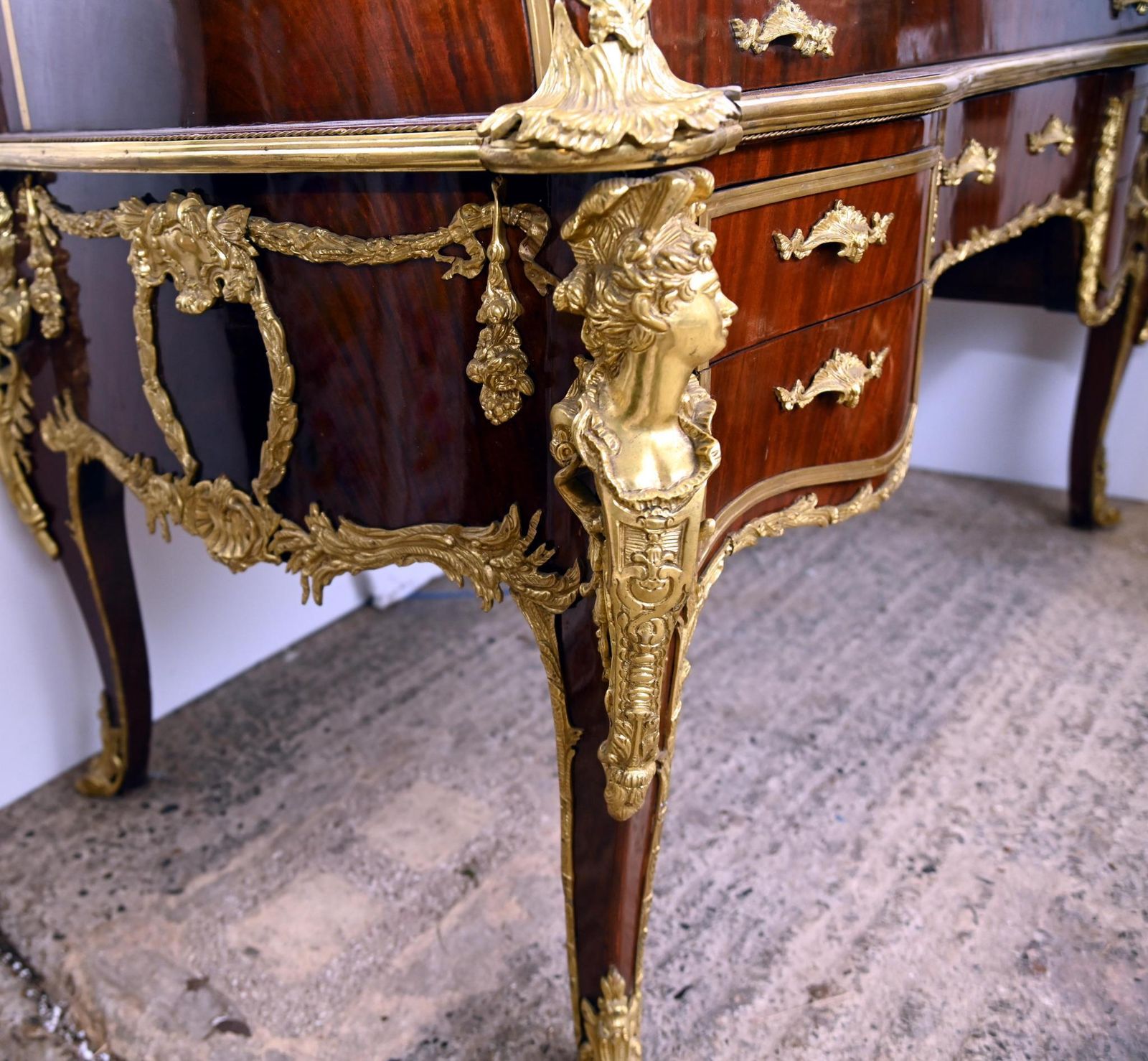 French Desk Bureau A Cylinder Roll Top Roi Louis XV photo 5750.0