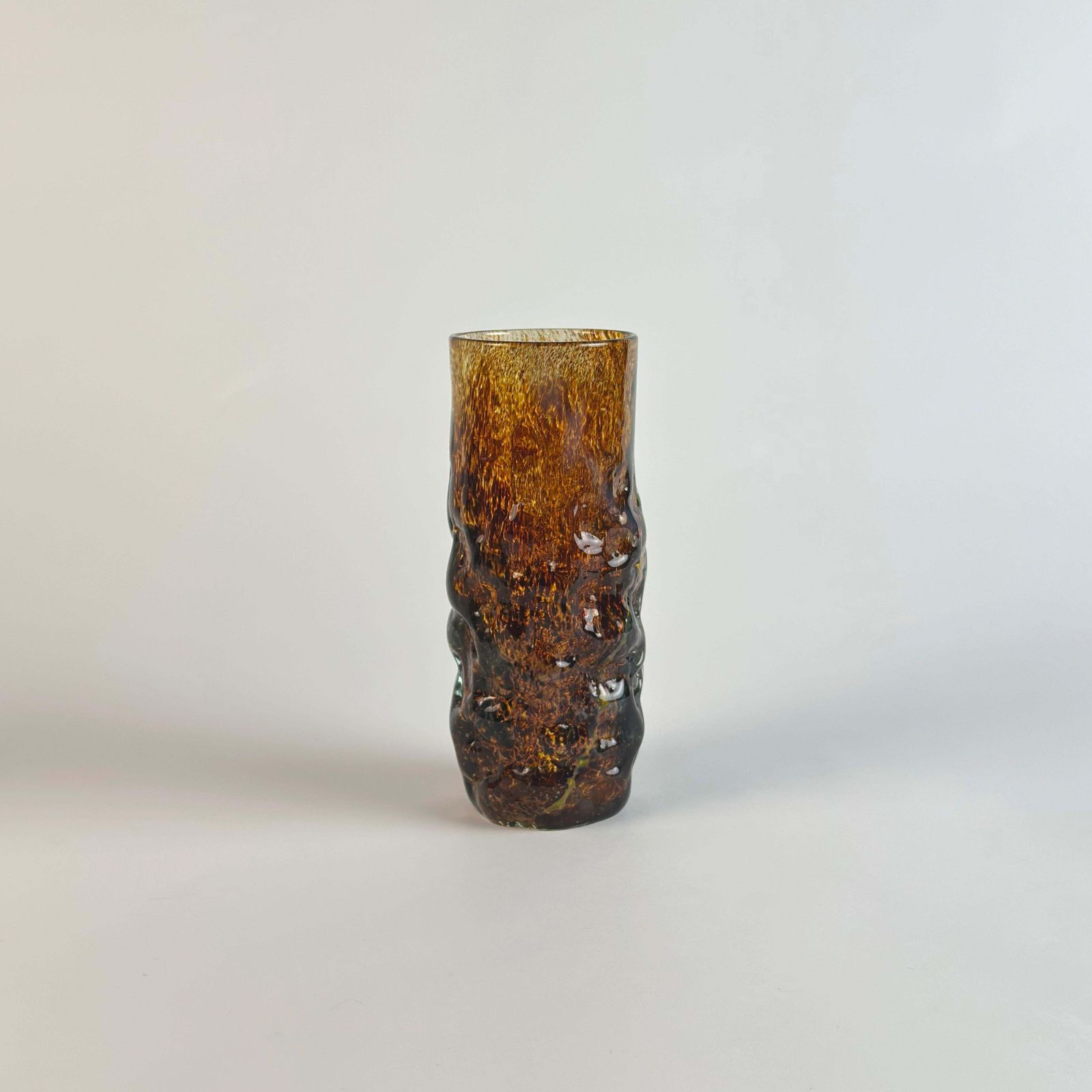 Mdina Art Glass Vase, Bark Texture, Tortoiseshell Effect, Malta, 1970s photo vinterior