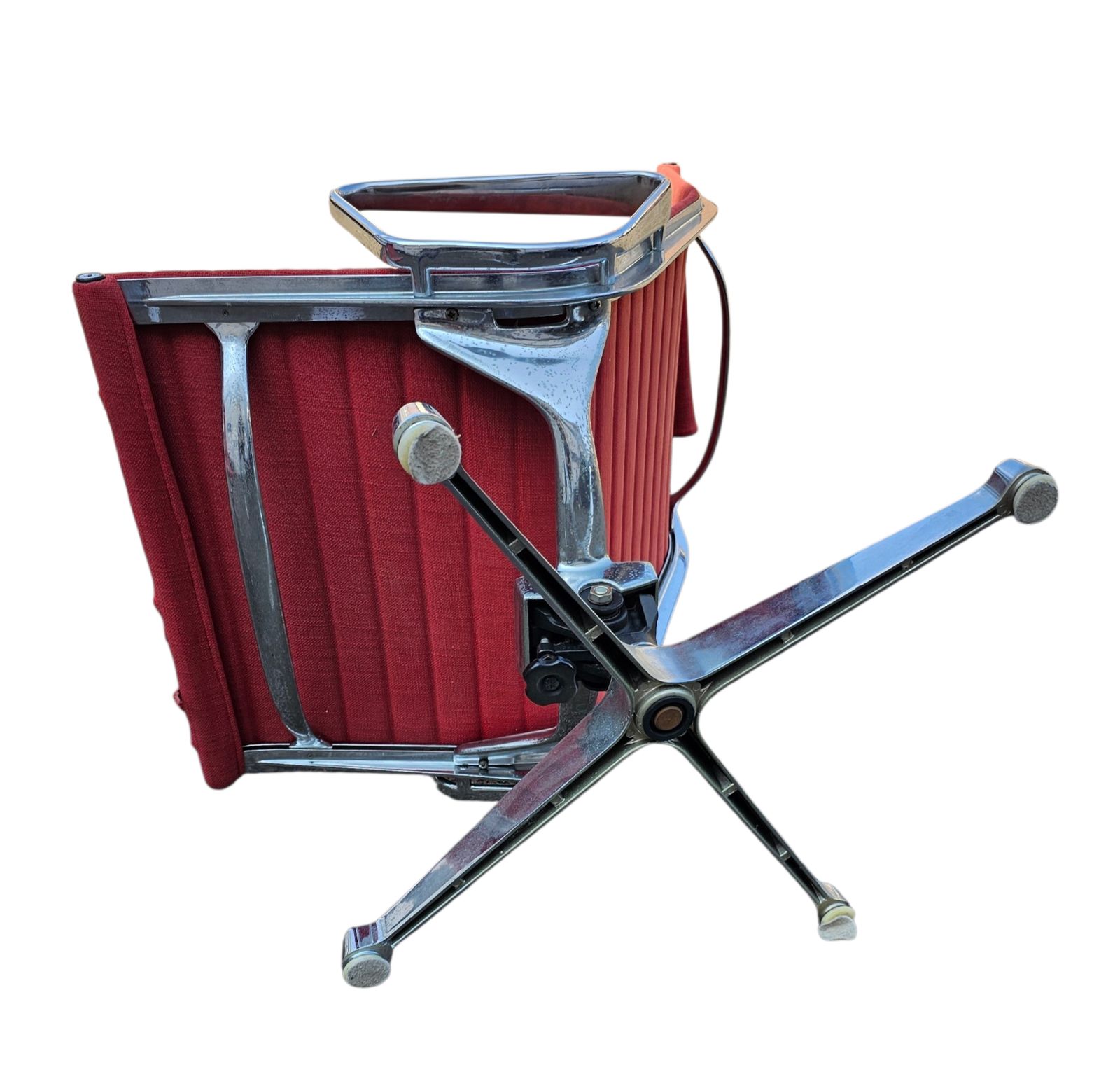 photo for sale 2 X Early Edition Ea 124 Aluminum Swivel Armchair By Charles & Ray Eames Herman Miller / Tilt Mechanism