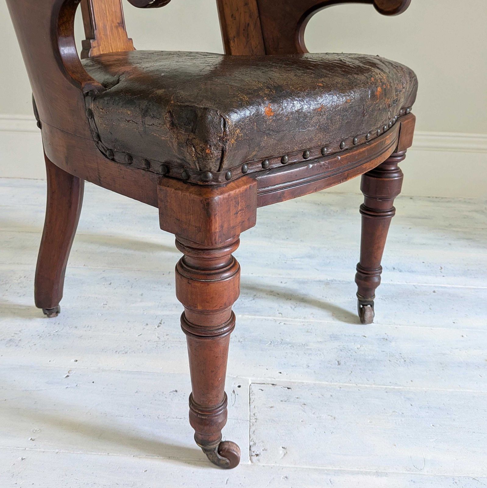 An Antique Mahogany And Leather Library Chair By Lambs Of Manchester C1860 photo vintage