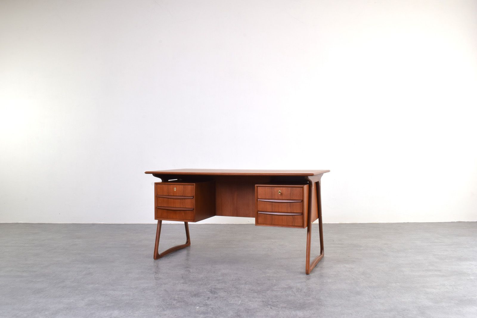 Mid Century Danish Teak Executive Desk By Svend åge Madsen For H.P. Hansen, 1960s. photo furniture