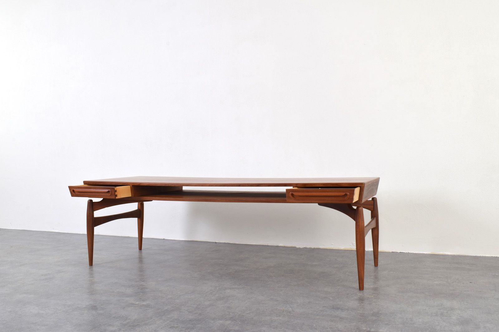 photo furniture Mid Century Teak Coffe Table By Johannes Anderen For Trensum Möbelfabrik, 1960s.