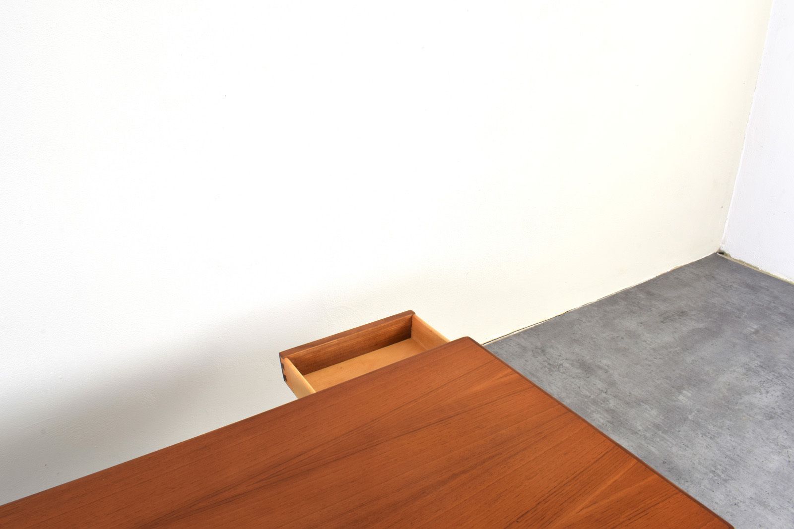 photo vintage Mid Century Teak Coffe Table By Johannes Anderen For Trensum Möbelfabrik, 1960s.