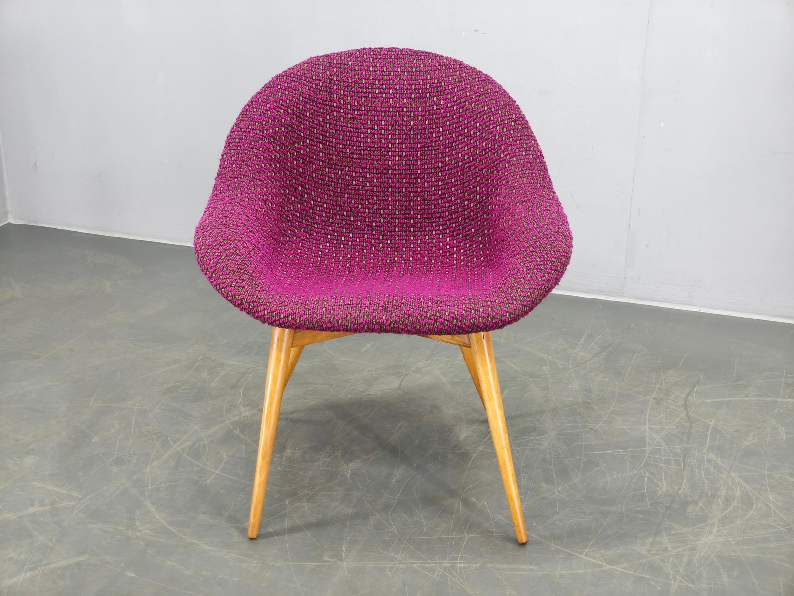 Miroslav Navratil Shell Lounge Chair, Czechoslovakia 1960s photo for sale