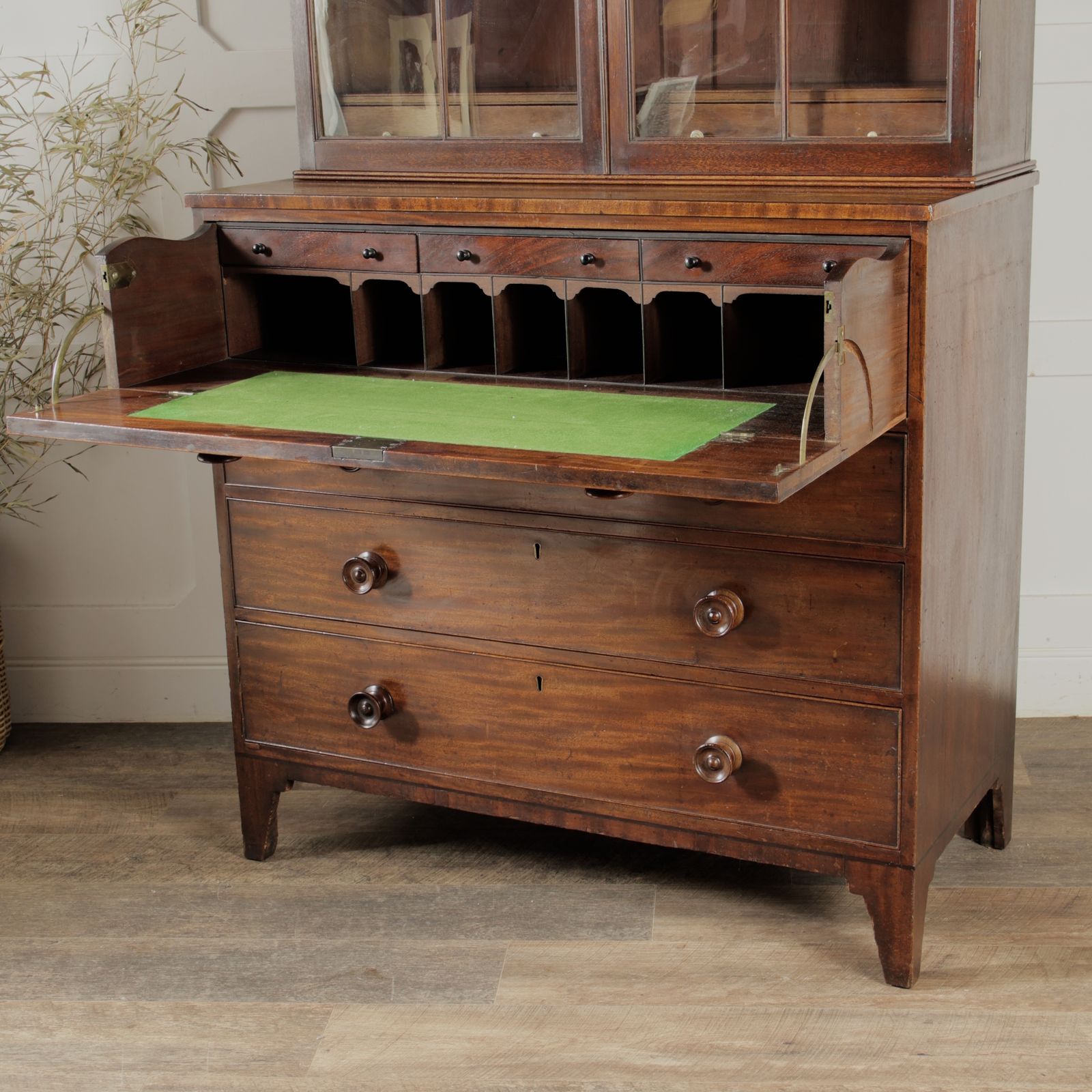 Early To Mid 19th Century Secretaire Bookcase photo vinterior