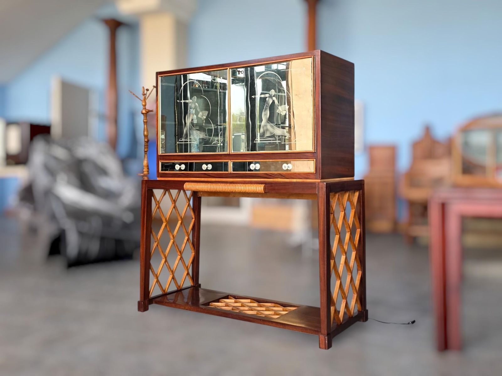 Italian Art Deco Rationalist Mirrored Sideboard Or Cabinet Bar, 1930s photo 5562.0