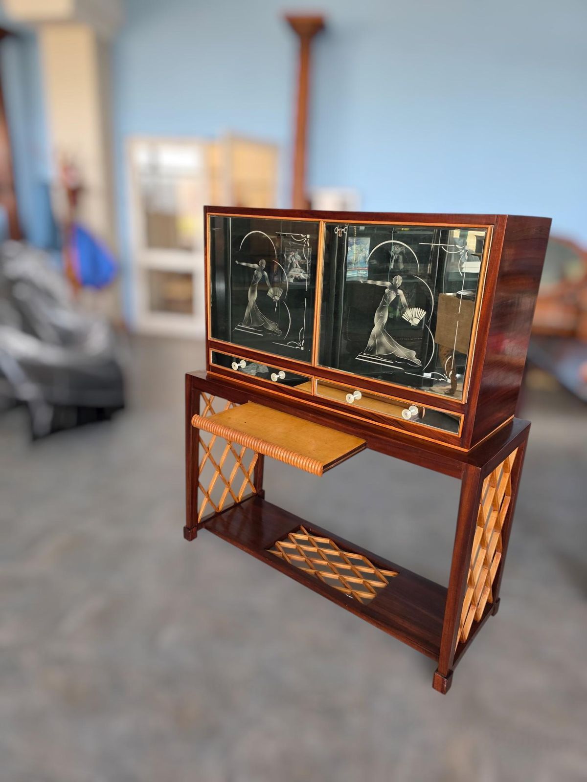 Italian Art Deco Rationalist Mirrored Sideboard Or Cabinet Bar, 1930s photo vinterior