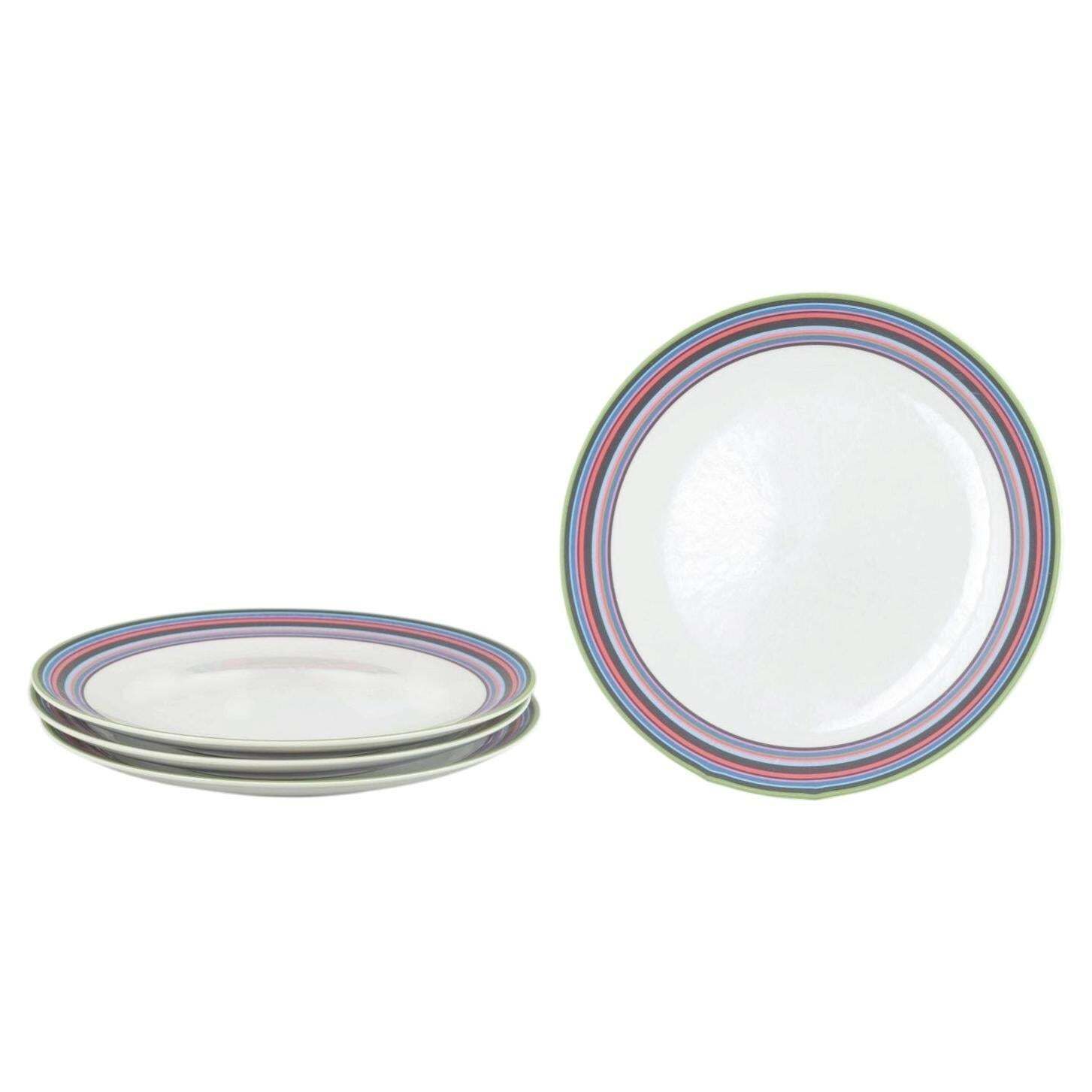 4 grandes assiettes plates en porcelaine Iittala, série « Origo », par Alfredo Häberli