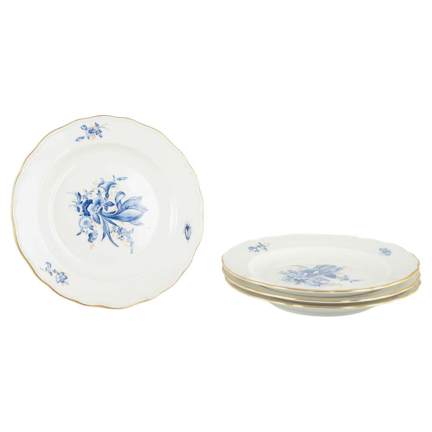 Meissen. 4 Porcelain Lunch Plates With Blue Floral Motifs And Gilt Rim.