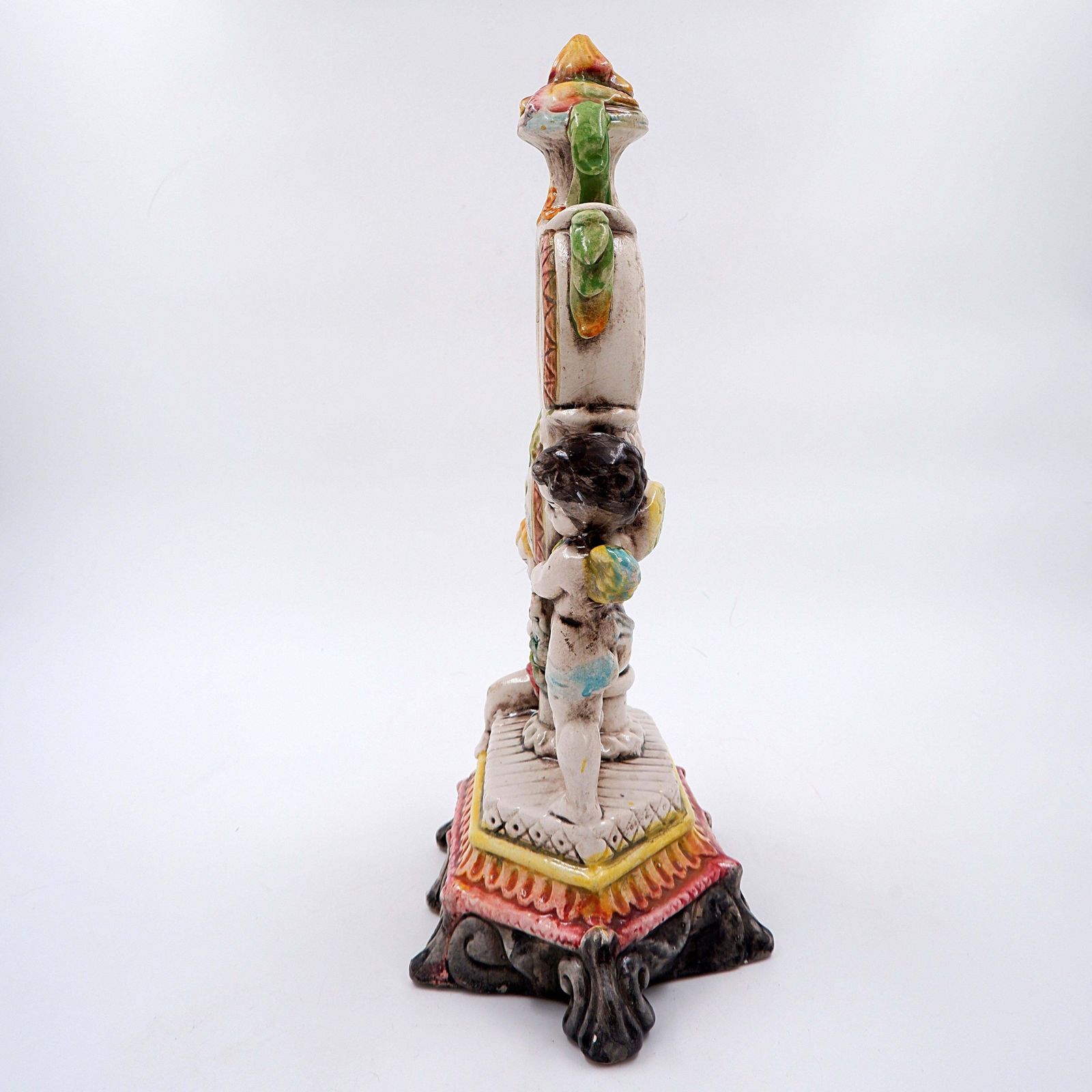 photo vinterior Antique Porcelain Mantel Clock In The Rococo Style   19th Century.