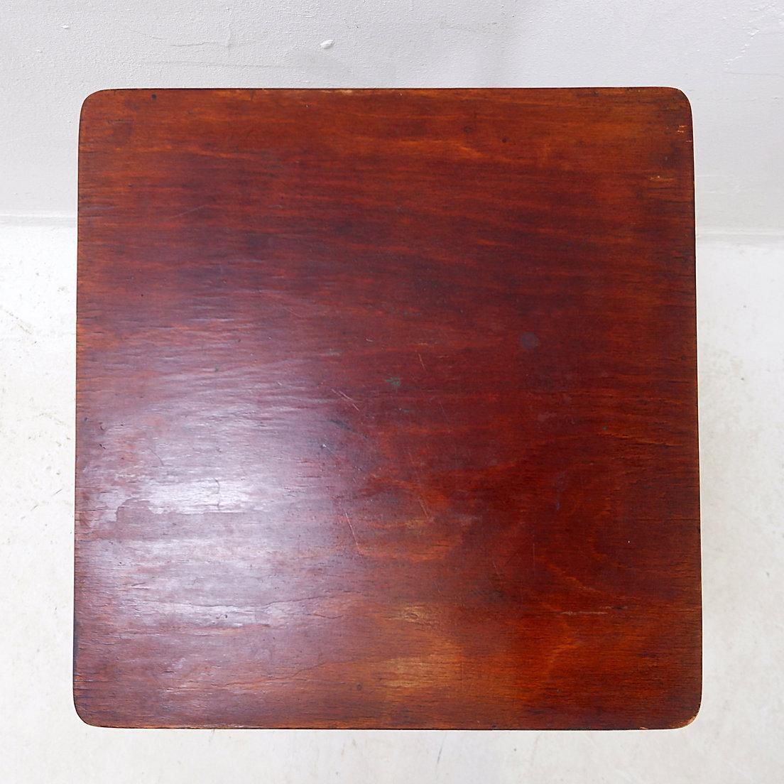 photo vinterior Art Nouveau Bentwood Side Table No. 960 By J&J Kohn   1920s