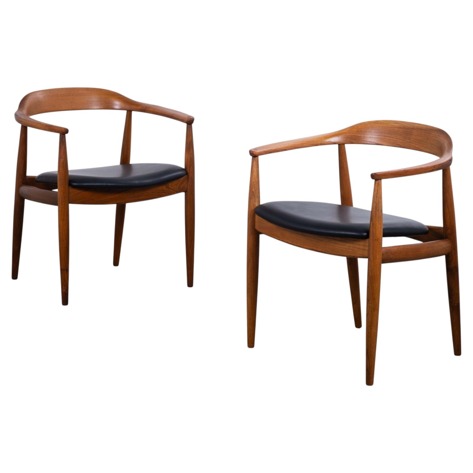 Paire de fauteuils en orme par Illum Wikkelsø pour Niels Eilersen, années 1950