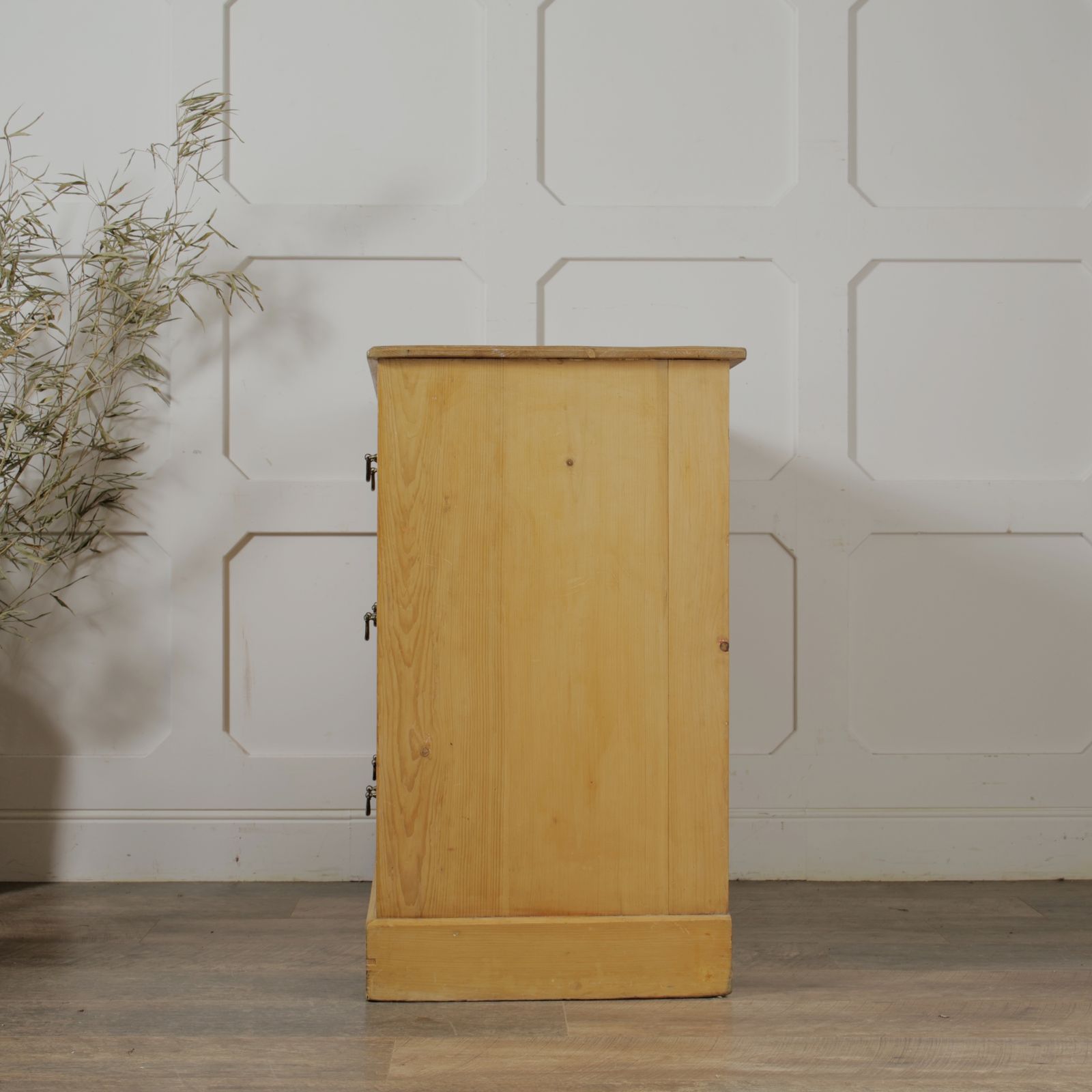 Victorian Stripped Pine Chest Of Drawers photo vinterior