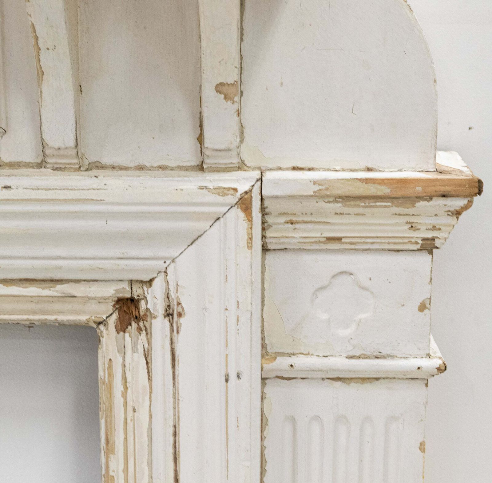 325.0 Antique Wooden Fireplace Surround photo