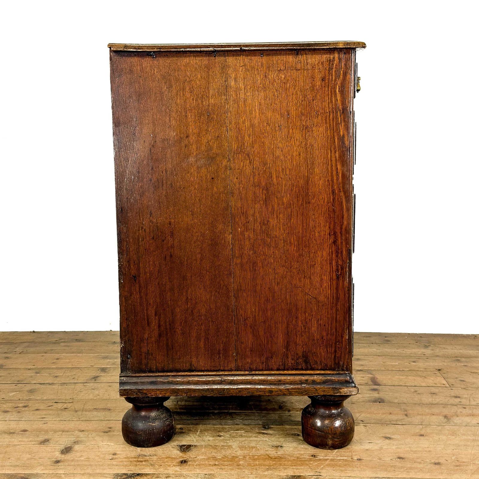 Antique 18th Century Oak Chest Of Drawers | Antique Storage | Bedroom Drawers | Antique Chest Of Drawer photo vinterior