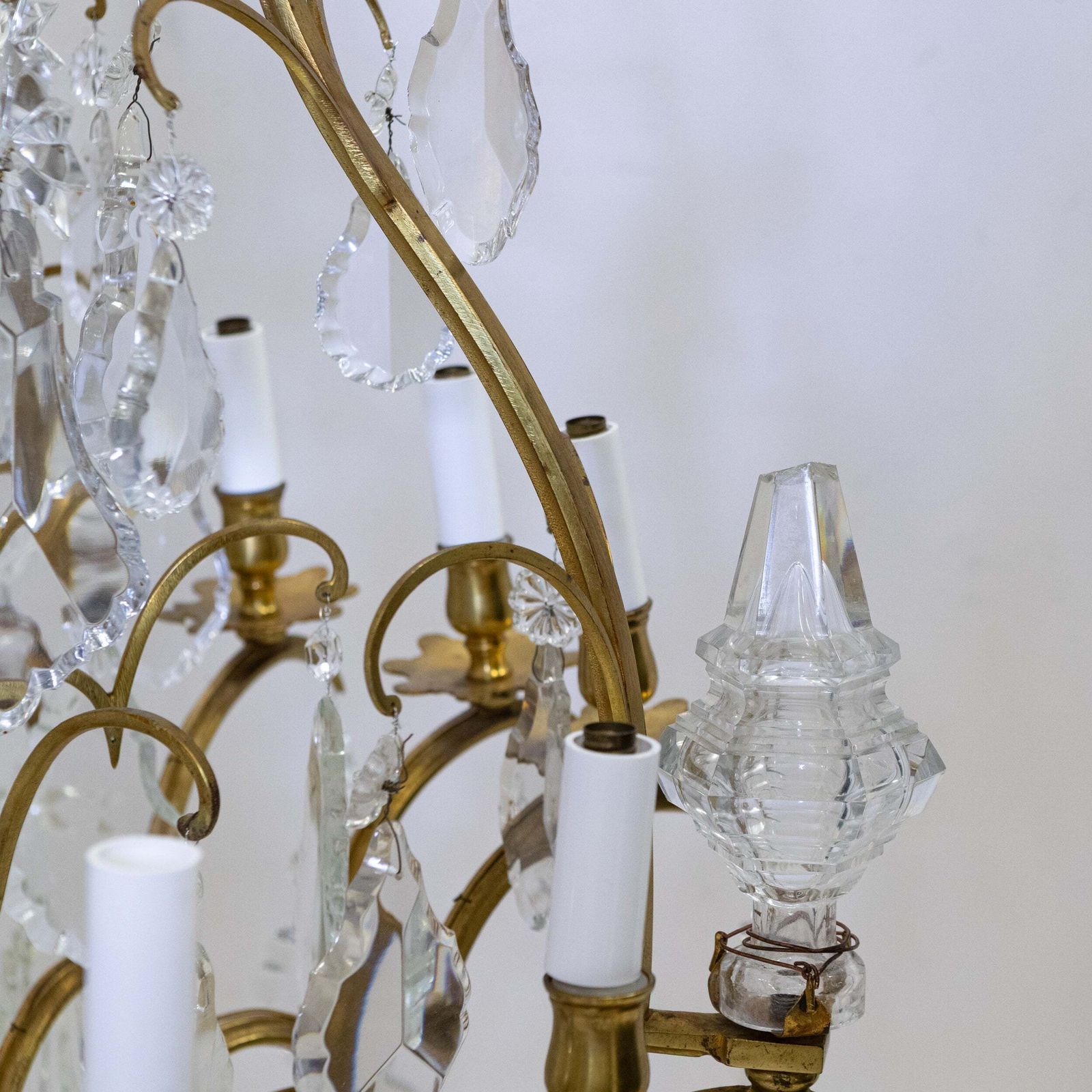 8000.0 Monumental 16 Arm French Louis XV Style Gilt Brass & Crystal Chandelier photo