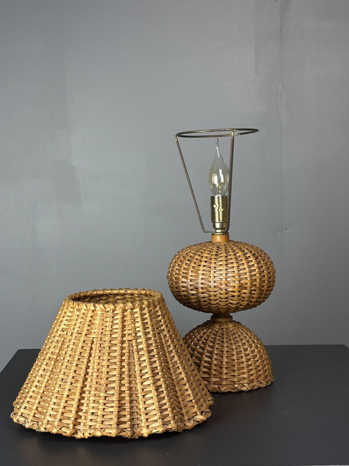 photo for sale Page 1 Of 16 Midcentury Rattan Wicker Mushroom Table Lamp, 1950s