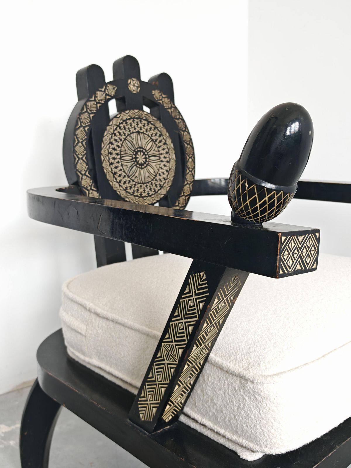 Throne Shaped Hand Carved Armchair In Ebonized Oak By Ettore Zaccari photo vinterior