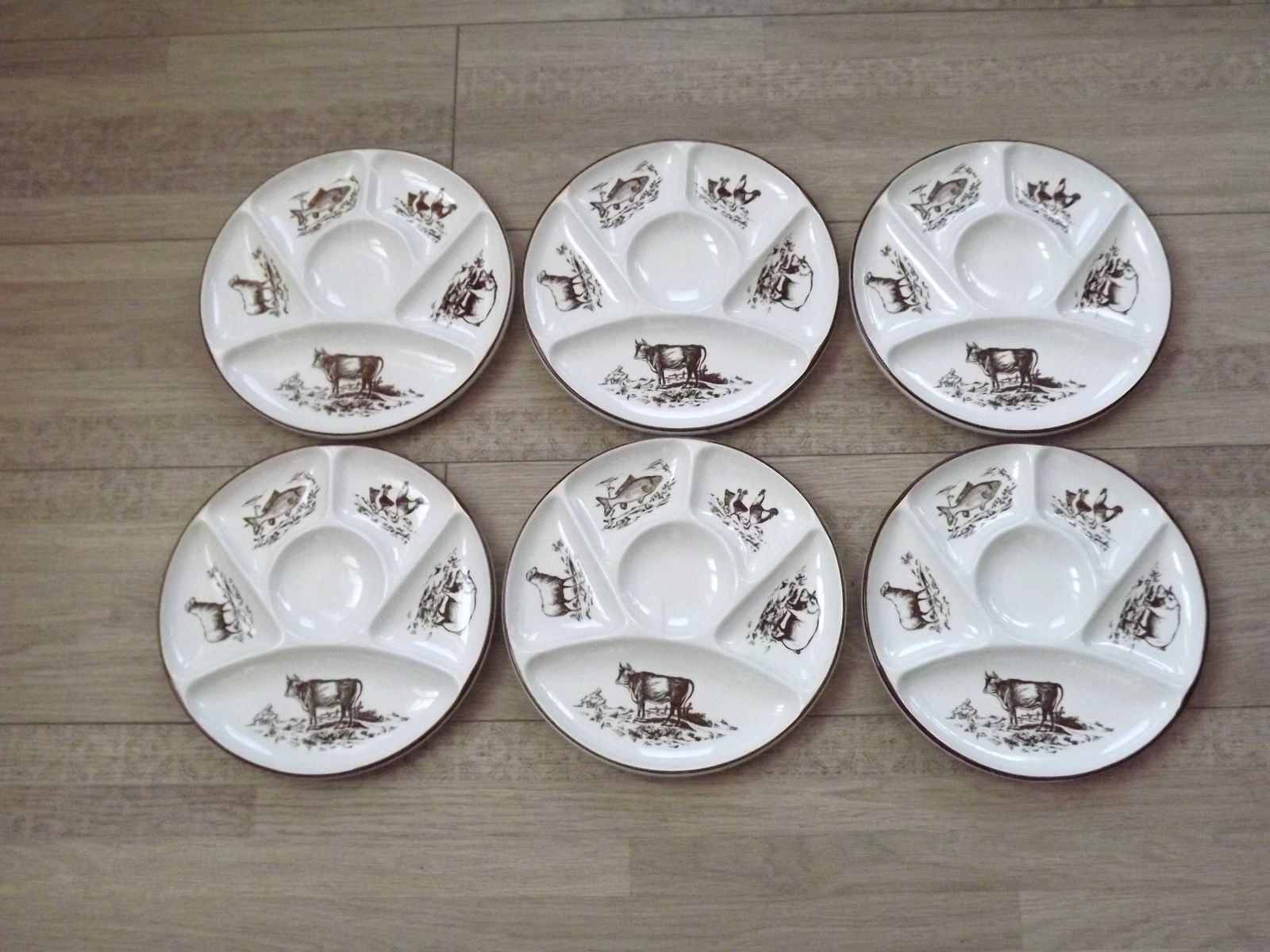 Set Of 6 Vintage 1970s French Porcelain Gien Hand Painted Fondue Plates 5821