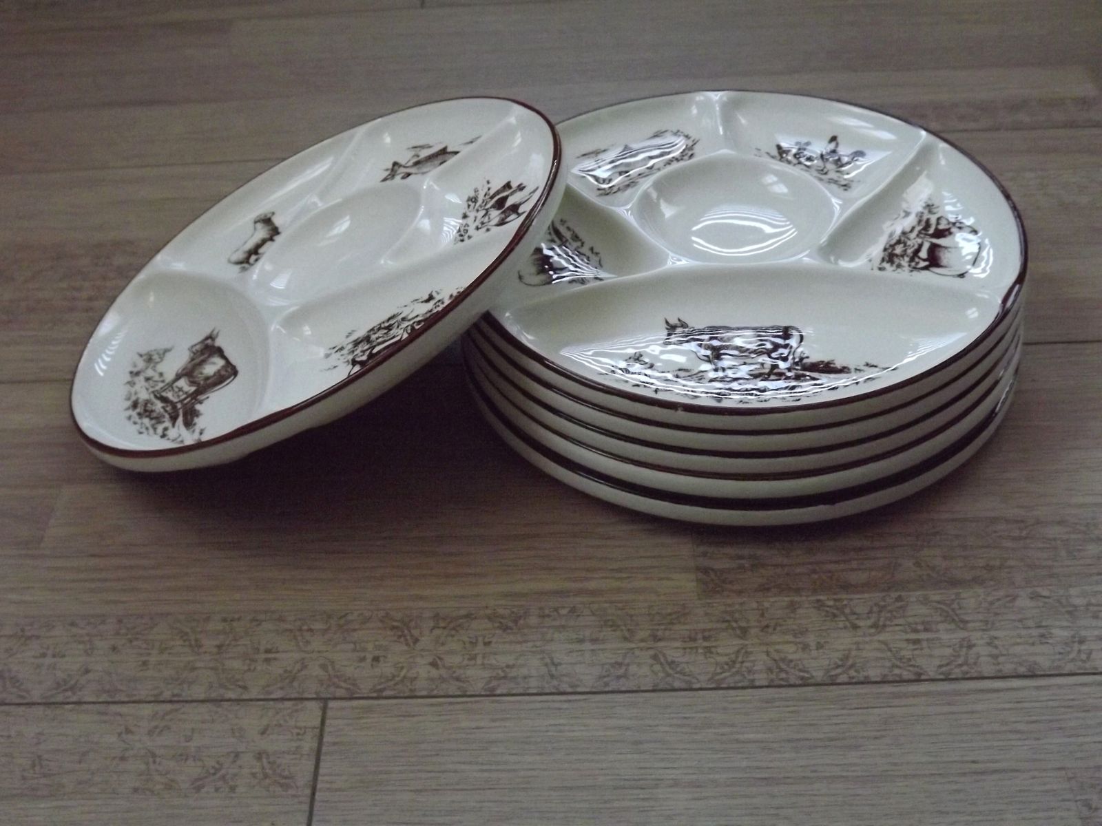 Set Of 6 Vintage 1970s French Porcelain Gien Hand Painted Fondue Plates 5821 photo for sale