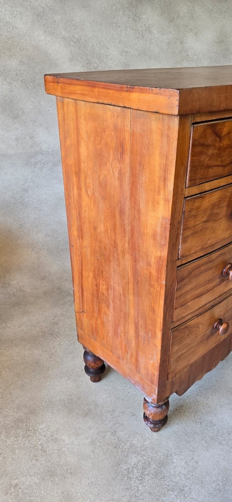 photo vintage Victorian Antique Pine Chest Of Drawers 2 Over 3 Tallboy Scalloped Apron