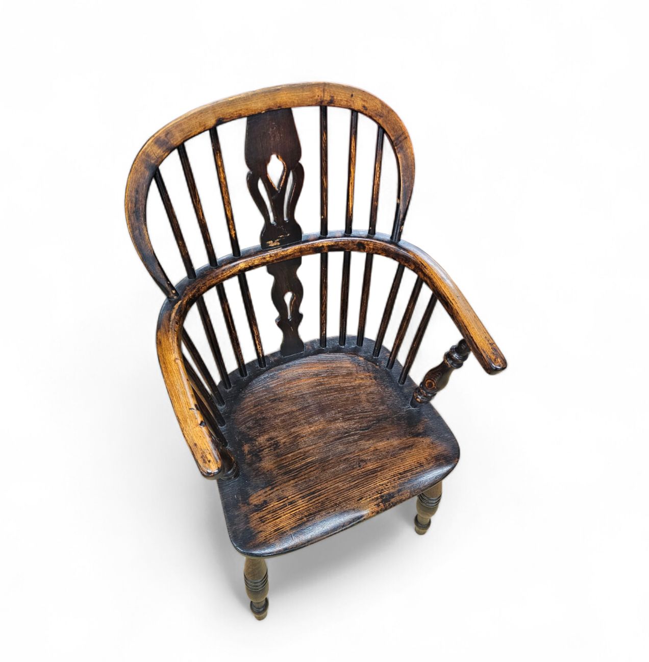 photo buy 4 X Antique Windsor 2 Low / 2 High Spindle Back Arm Chair In Elm Wood / 19th Century.