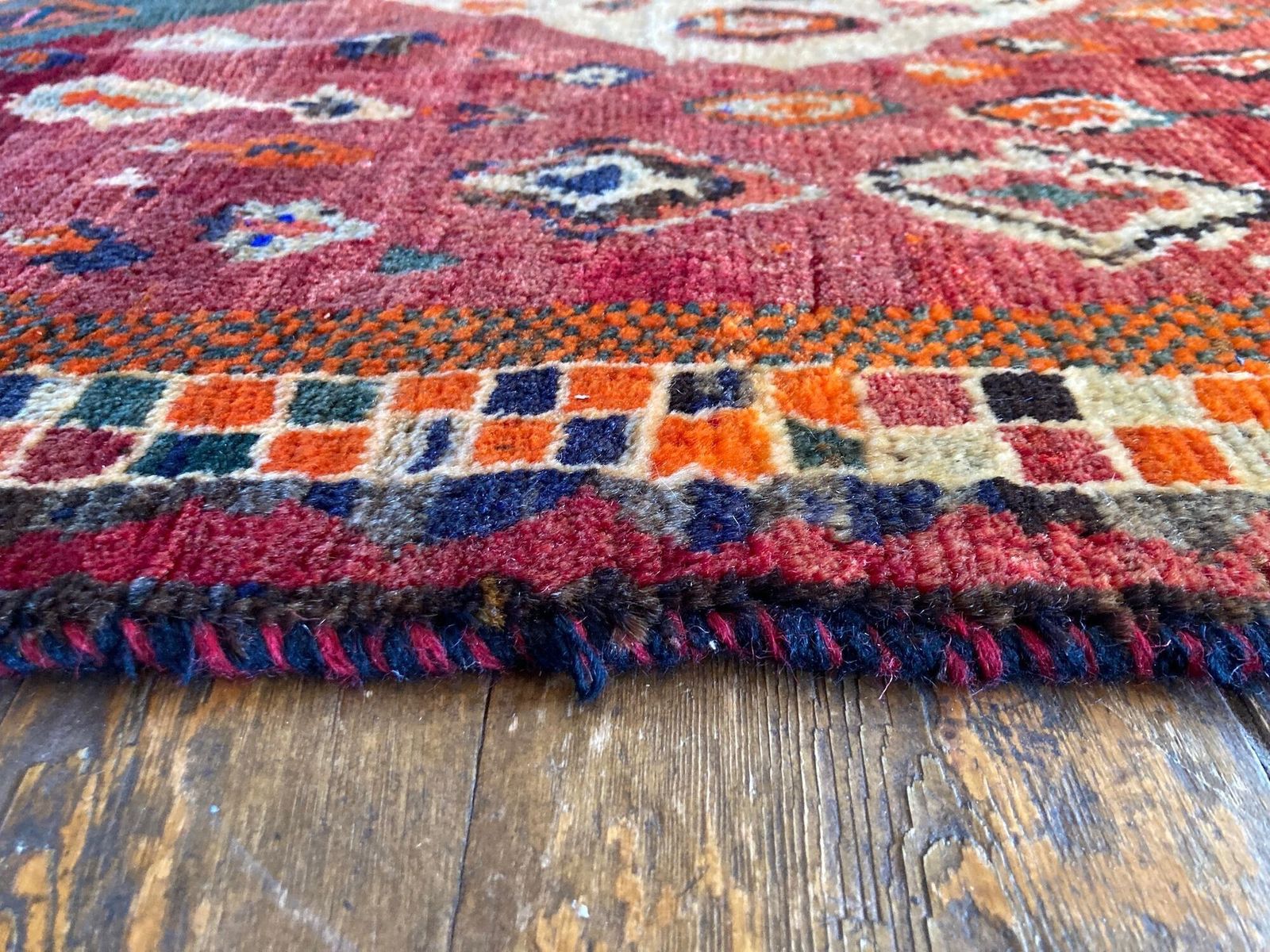 photo vintage Vintage Gabbeh Rug 1.60m X 1.05m