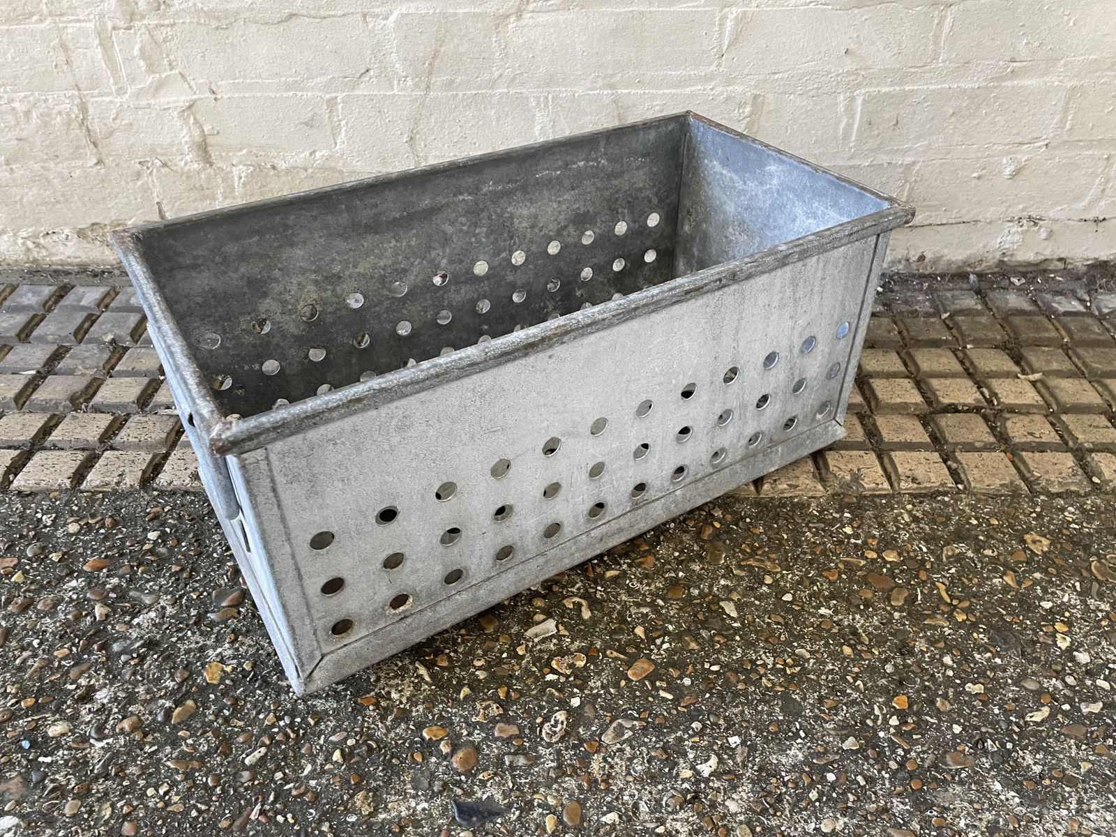 Vintage Heavy Galvanised Dutch Tulip Bulb  Box Planter photo Garden Decor