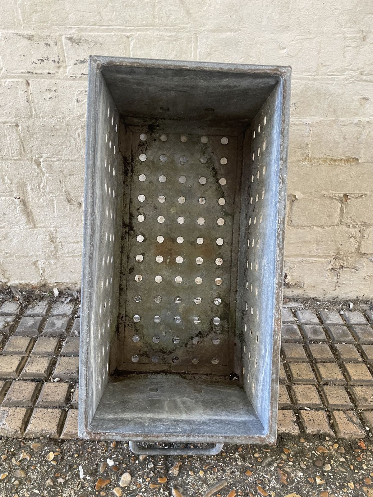 Vintage Heavy Galvanised Dutch Tulip Bulb Box Planter photo 250.0