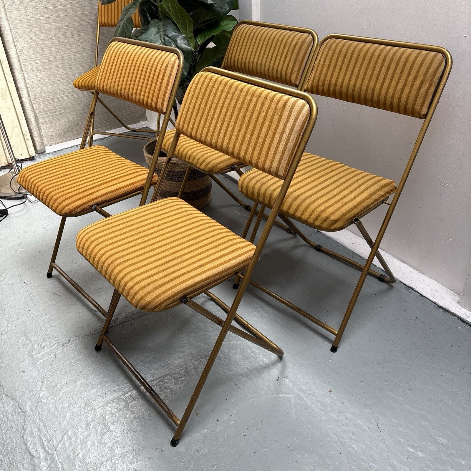 4 Vintage Lafuma Chantazur Folding Picnic Cocktail Chairs Ochre & Mustard 1970s photo Furniture