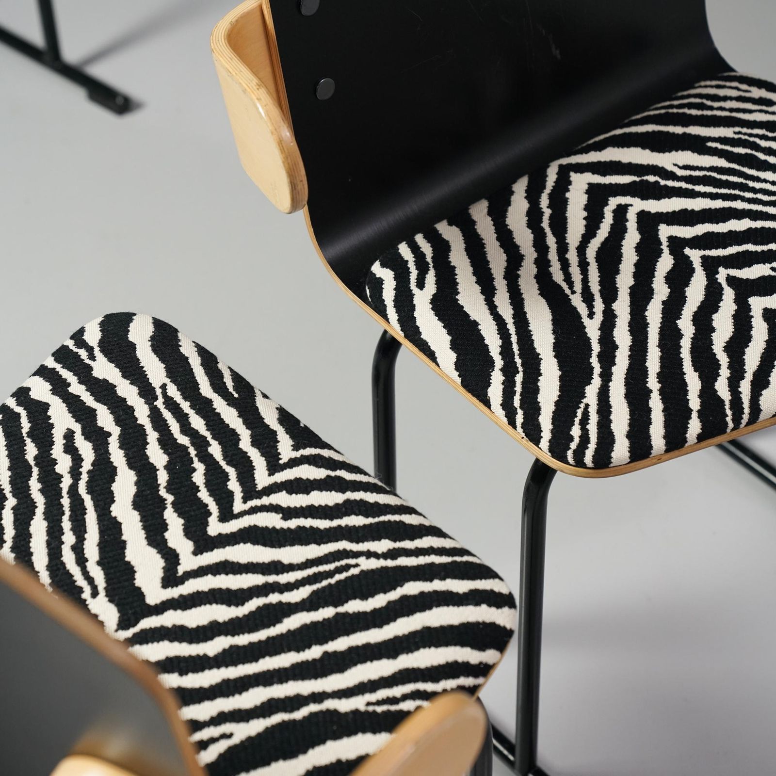 Set Of Six Model "Vino" Chairs, Yrjö Kukkapuro, Avarte, 1980s photo buy