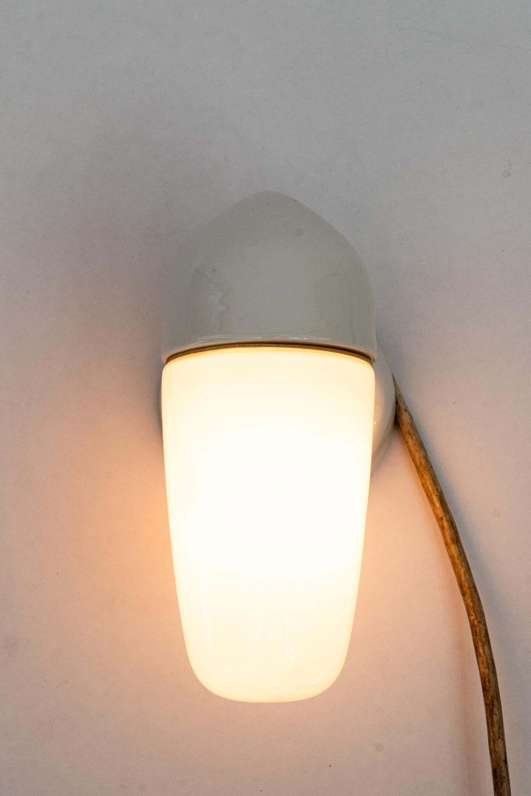 photo buy Porcelain Pair Of Wall Lights By Wilhelm Wagenfeld For Lindner, 1940s, Germany
