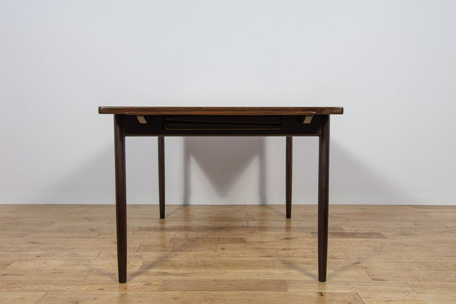 photo vinterior Mid Century Modern Teak Dining Table By Ib Kofod Larsen For G Plan, 1960s