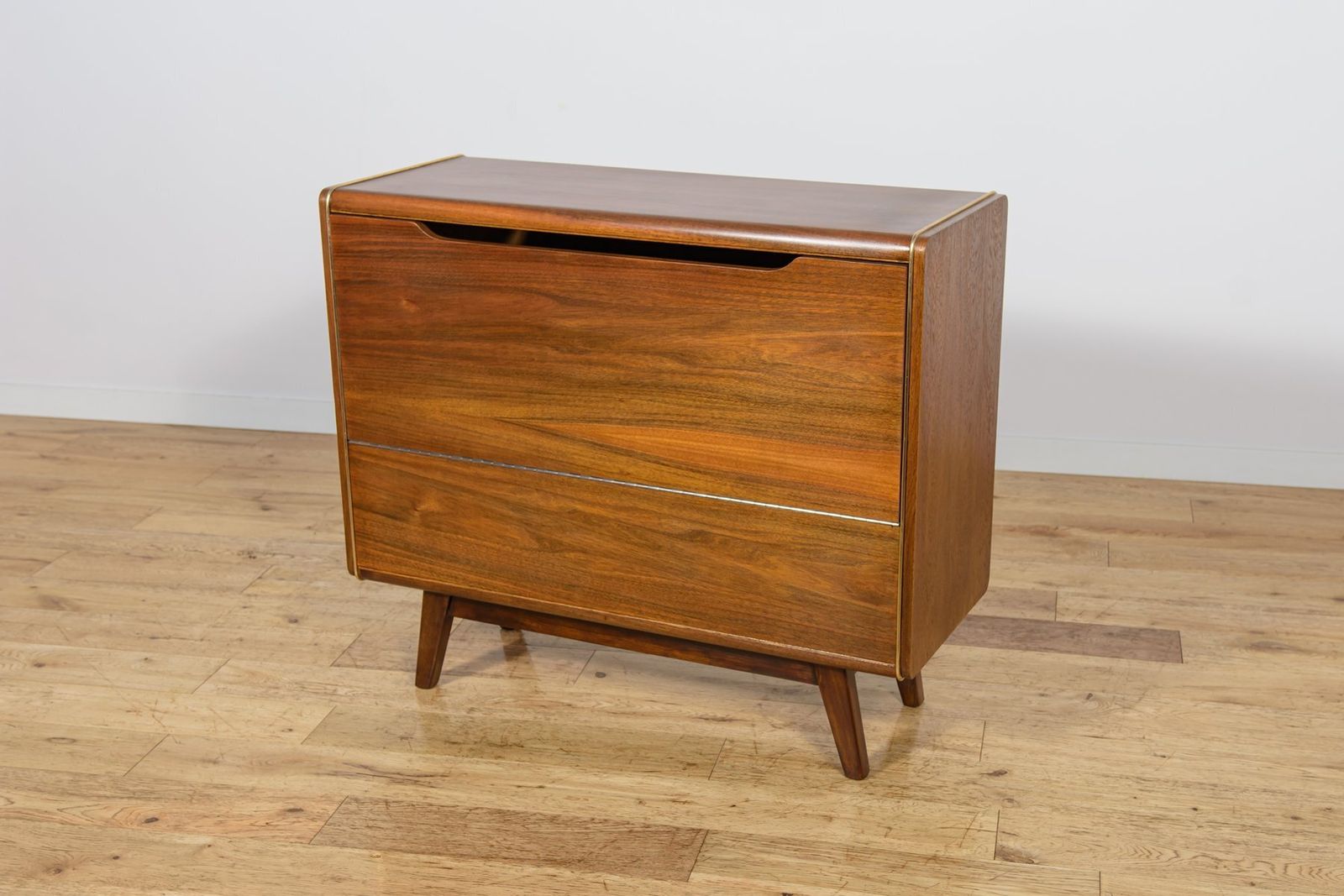 Mid Century Model U391 Bar Cabinet By Bohumil Landsman For Jitona, Former Czechoslovakia, 1960s