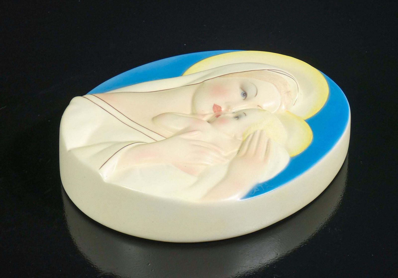 Ceramic Medallion Madonna And Child, Lenci With Aja Signature. Turin, 1930s photo Art