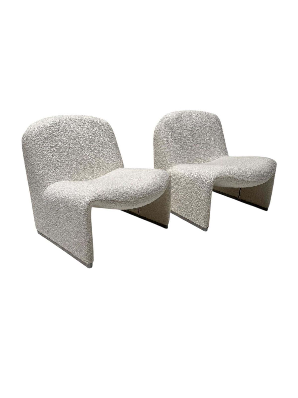 photo furniture Giancarlo Piretti Two Mid Century Modern Alky Lounge Chairs In Bouclé, 1970s