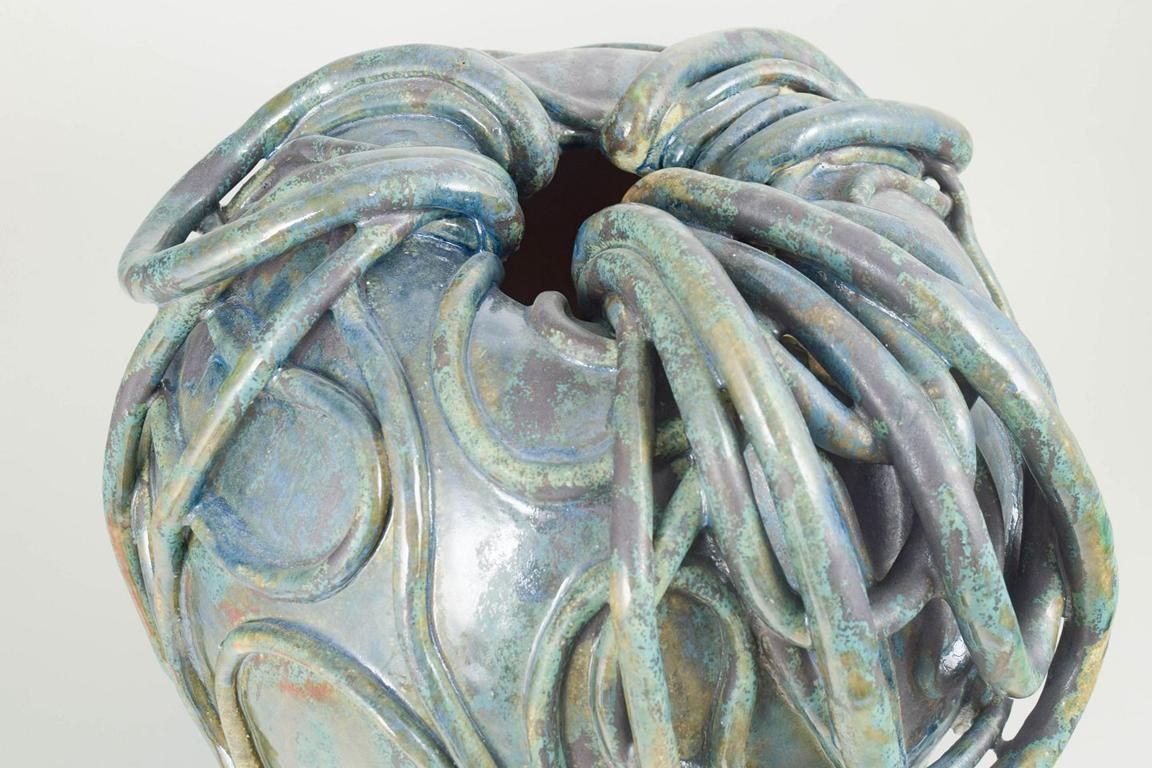 Christina Muff, hedendaags Deens kunstenaar. Stoneware vaas met turquoise glazuur photo furniture
