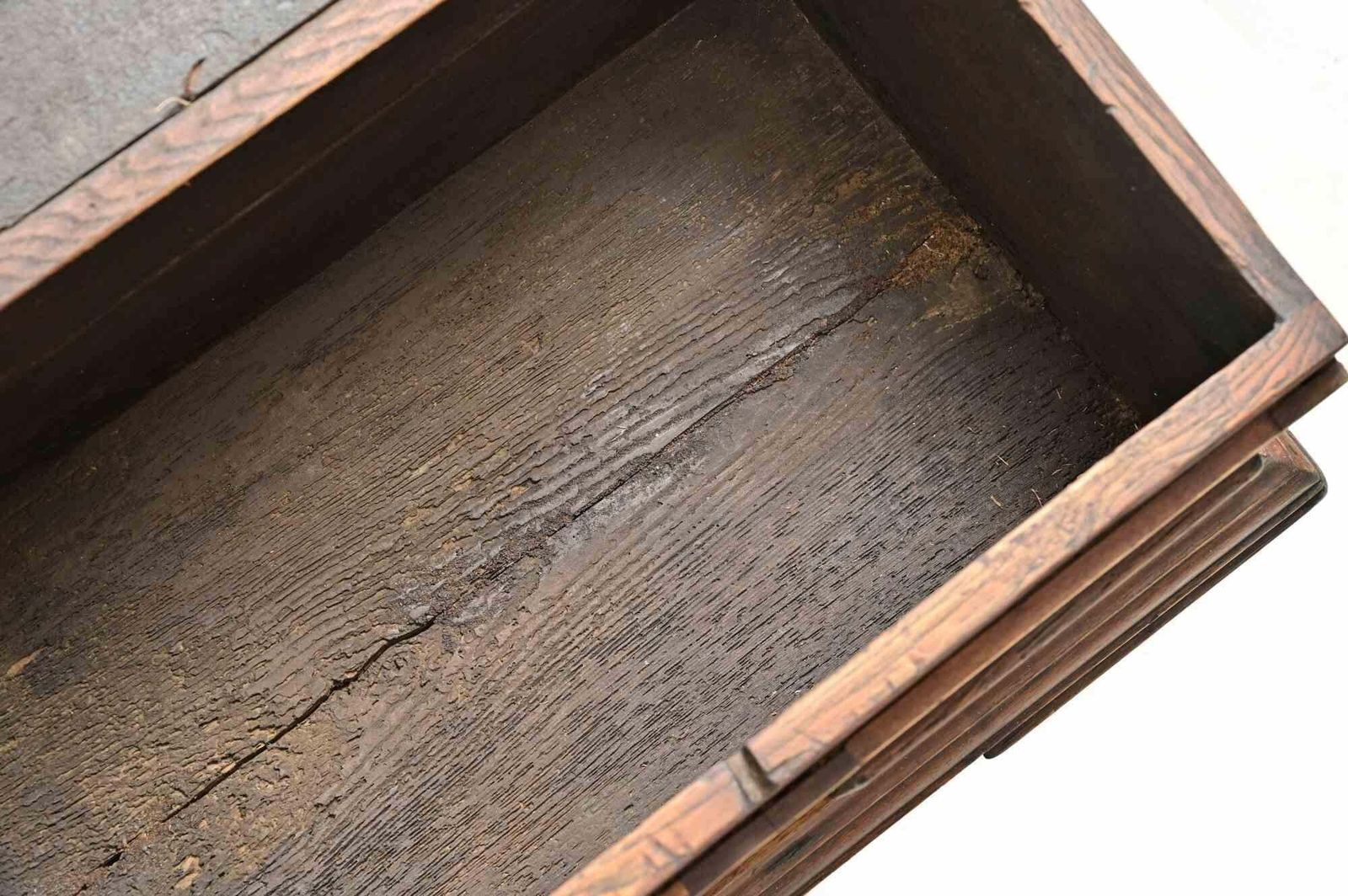 Rustic Carved Wooden Chest, Early 19th Century photo vinterior