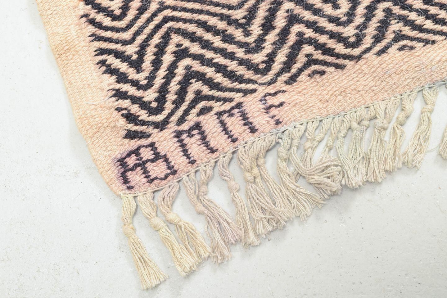 Märta Måås Fjetterström / Barbro Nilsson. Tapis en laine à motif géométrique en zigzag photo buy