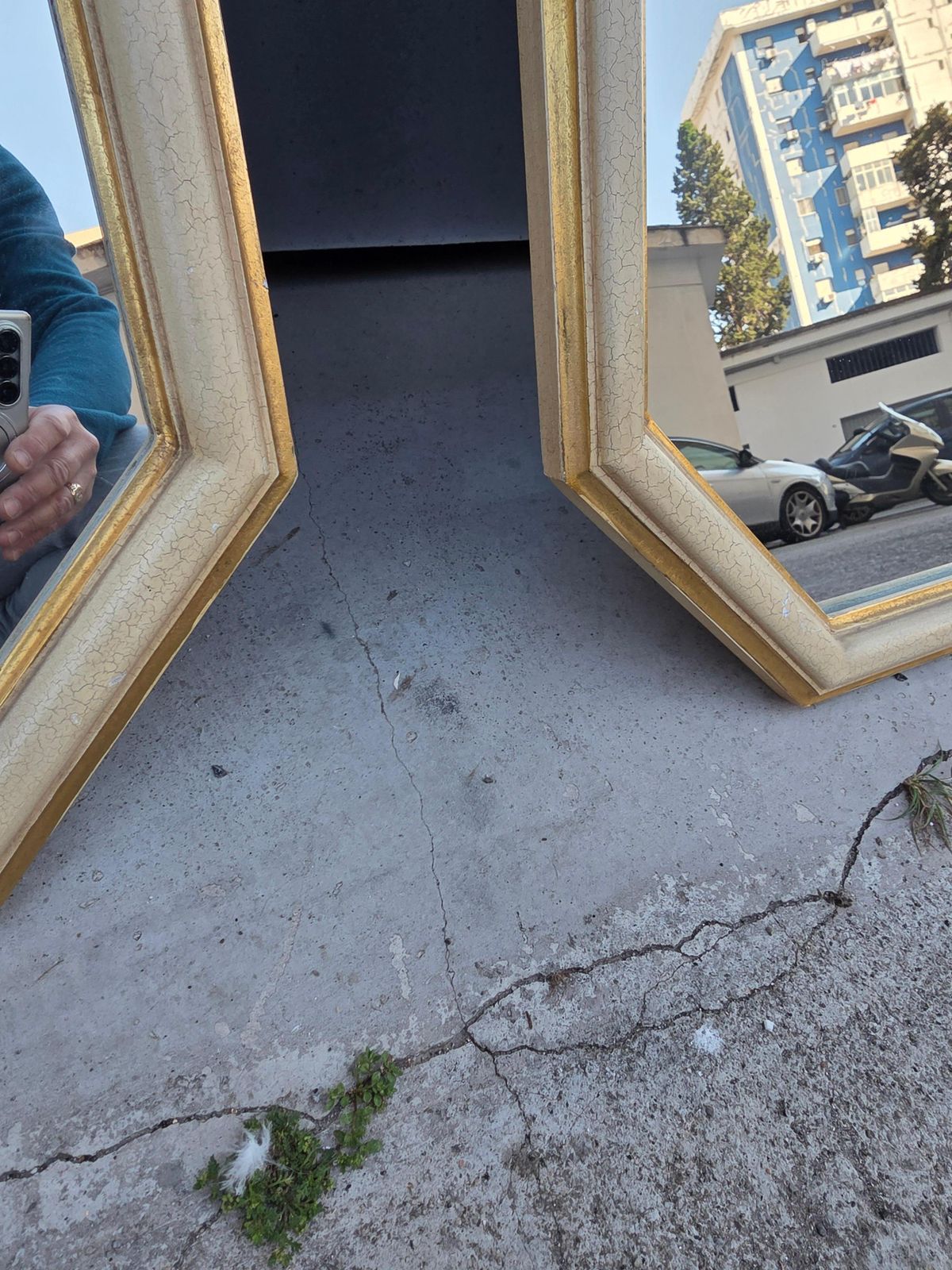 Pair Of Venetian Baroque Lacquered Italian Octagonal Console Mirrors photo vinterior